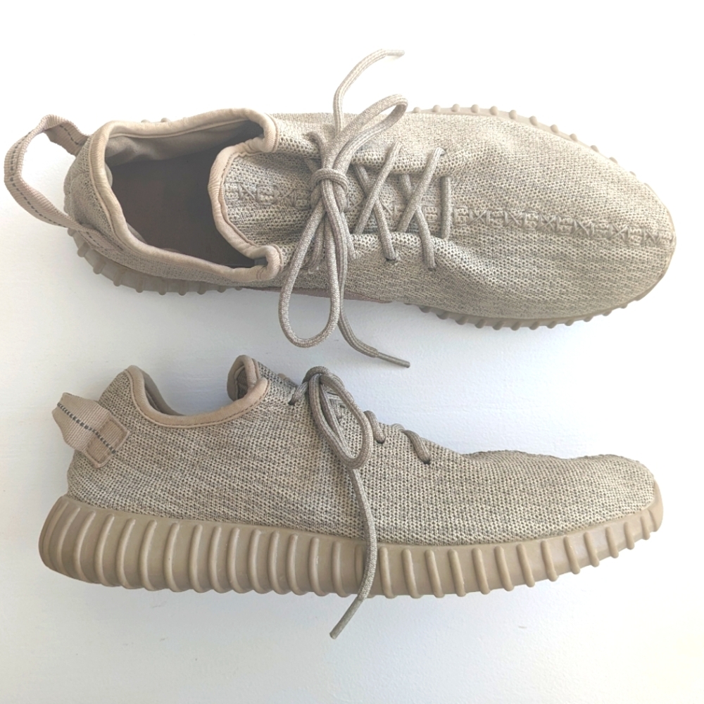 ADIDAS YZY Boost Sneakers